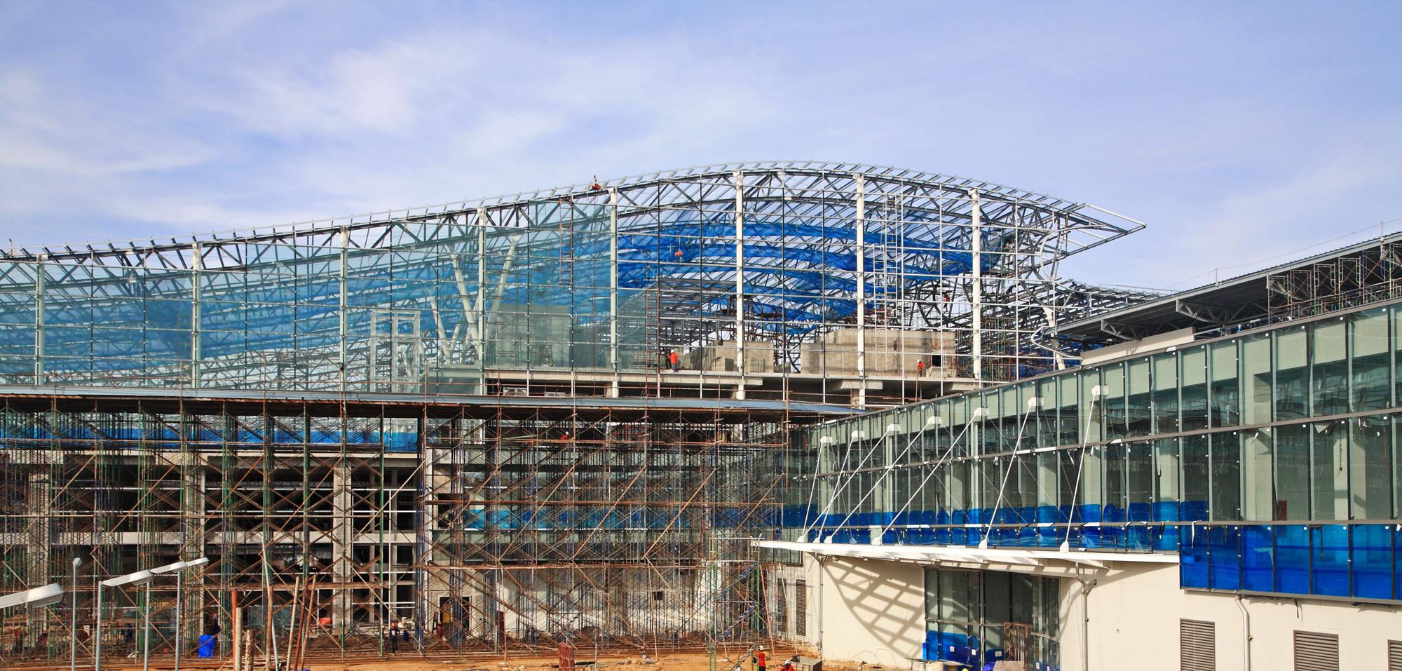 Optimizing Airport Structures: Reducing Costs and Carbon with Wind ...